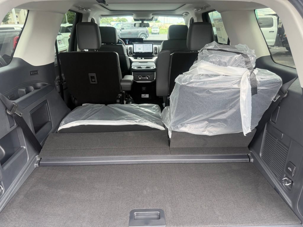 New 2026 Ford Expedition Active AWD/4WD image 53