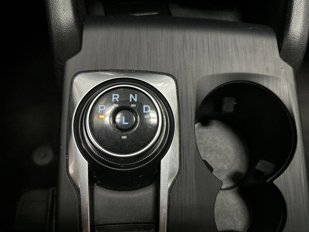 Used 2022 Ford Escape SEL w/ Technology Package AWD/4WD image 47