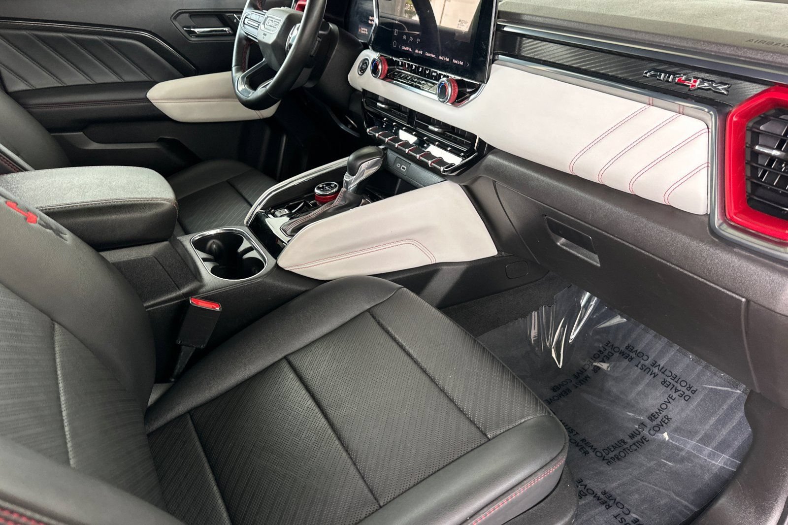 Certified 2024 GMC Canyon AT4X AWD/4WD image 19