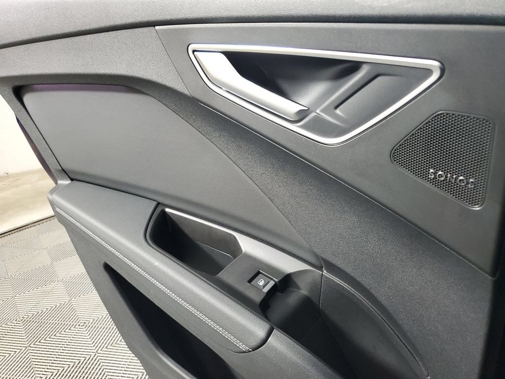Certified 2023 Audi Q4 e-tron Premium Plus RWD image 17
