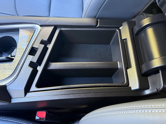 Used 2024 Buick Enclave Essence image 33