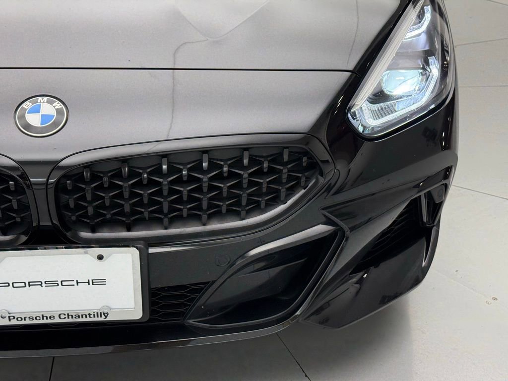 Used 2022 BMW Z4 M40i w/ Premium Package image 46