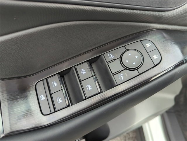 New 2026 Nissan Rogue S image 23