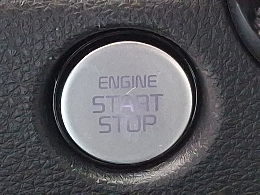Certified 2025 Kia Carnival SX Prestige FWD image 21