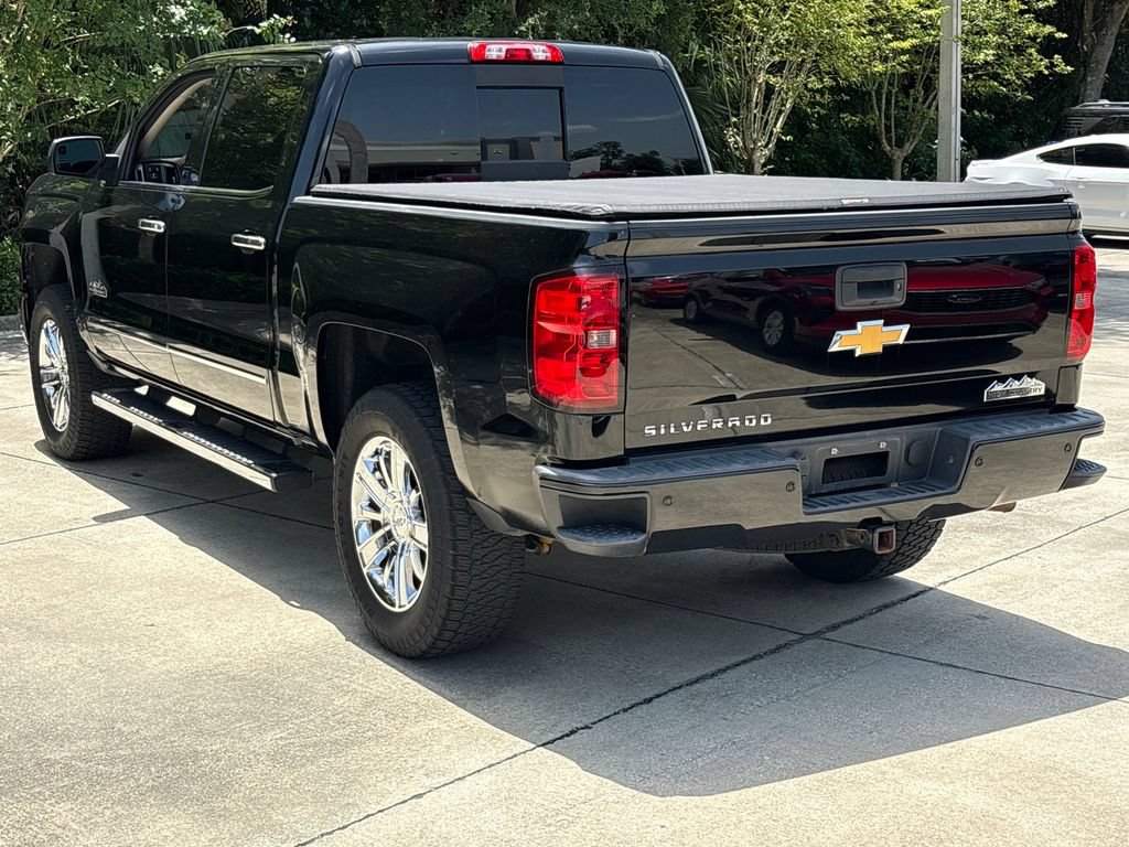 Used 2015 Chevrolet Silverado 1500 High Country w/ High Country Premium Package AWD/4WD image 6
