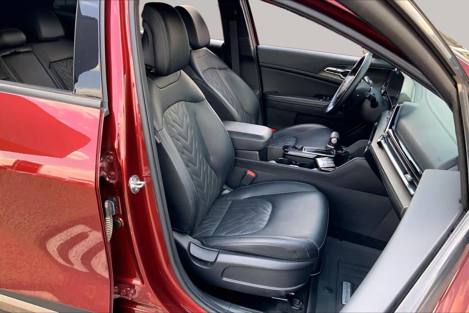 Certified 2024 Kia Sportage X-Line AWD/4WD image 9