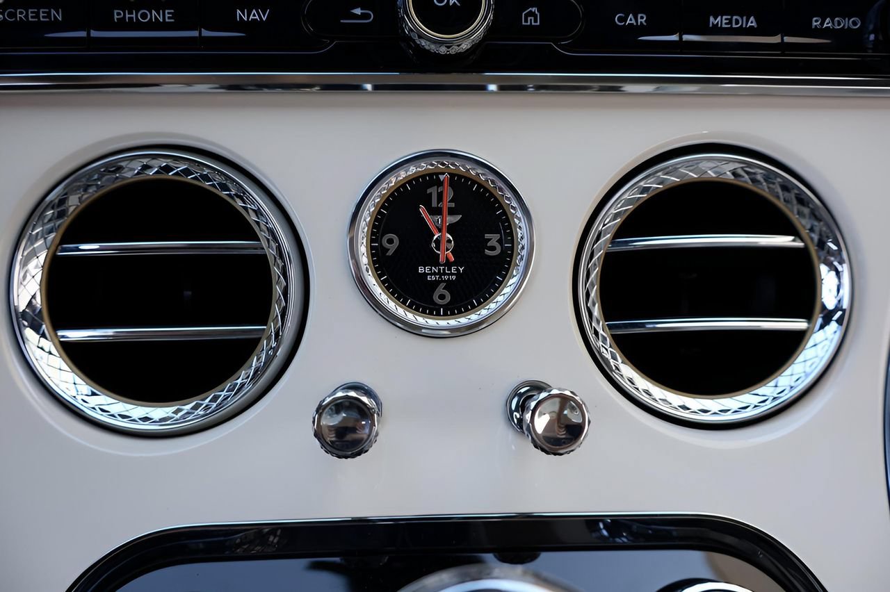 Used 2026 Bentley Continental GTC AWD/4WD image 26