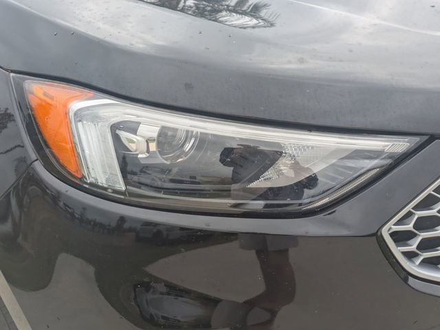 Used 2024 Ford Edge SEL AWD/4WD image 9
