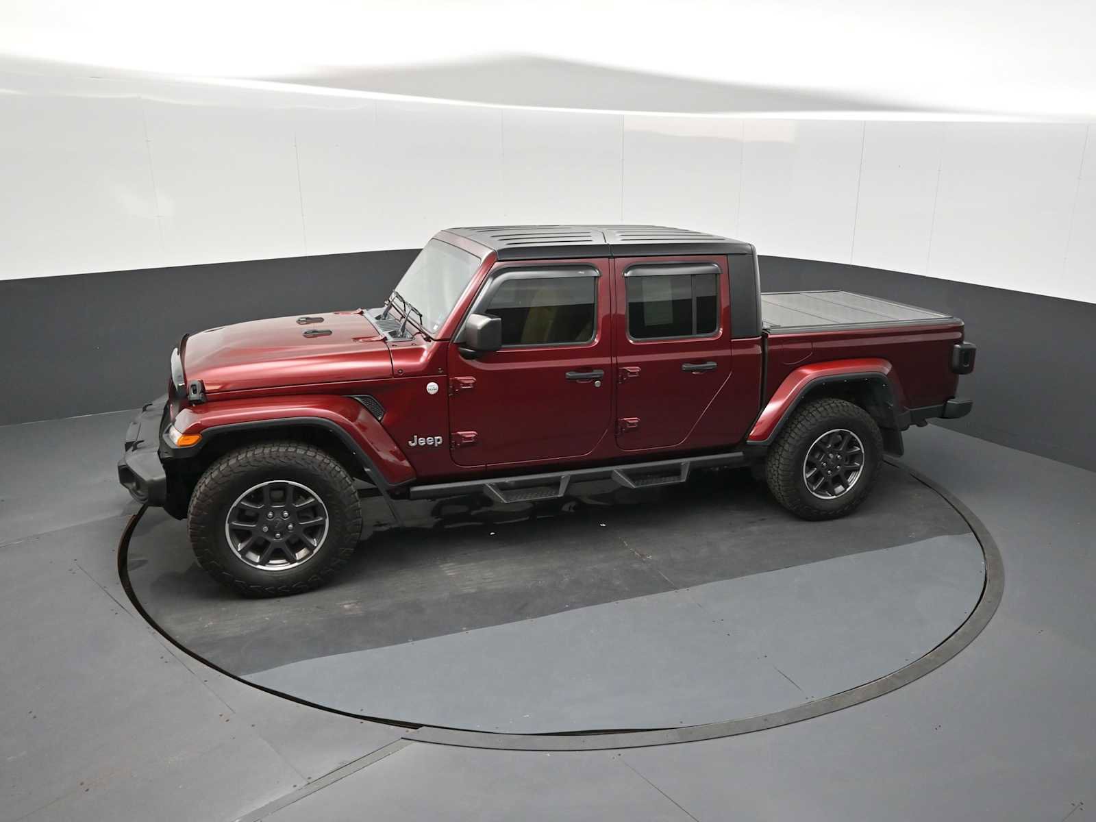 Used 2021 Jeep Gladiator Overland w/ Popular Equipment Package AWD/4WD image 13
