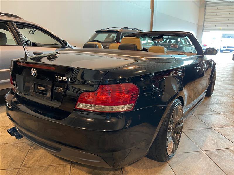 Used 2009 BMW 135i Convertible image 49
