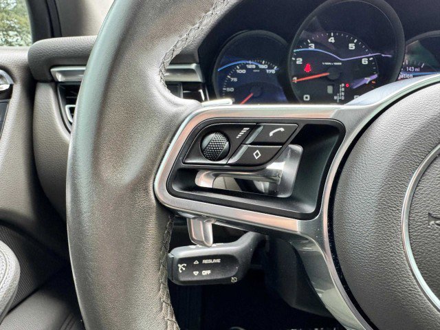 Used 2019 Porsche Macan image 27