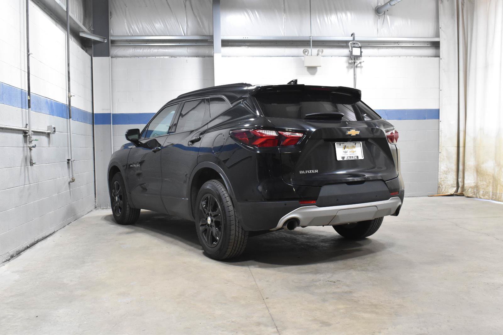 Used 2020 Chevrolet Blazer LT FWD image 23