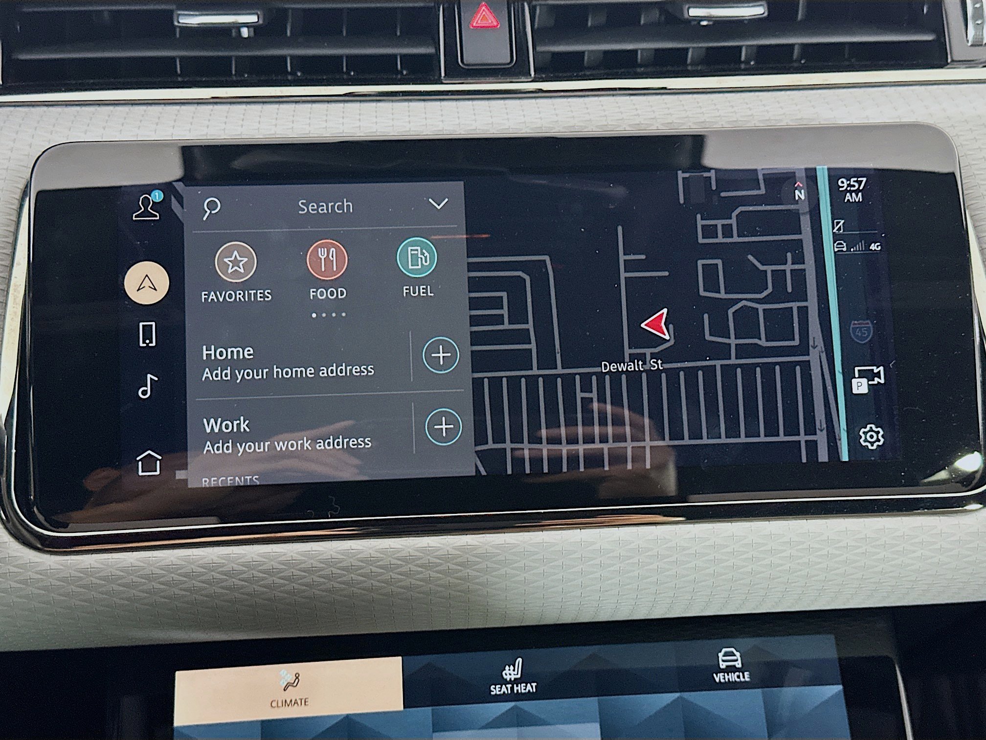 Used 2023 Land Rover Range Rover Evoque R-Dynamic S image 21