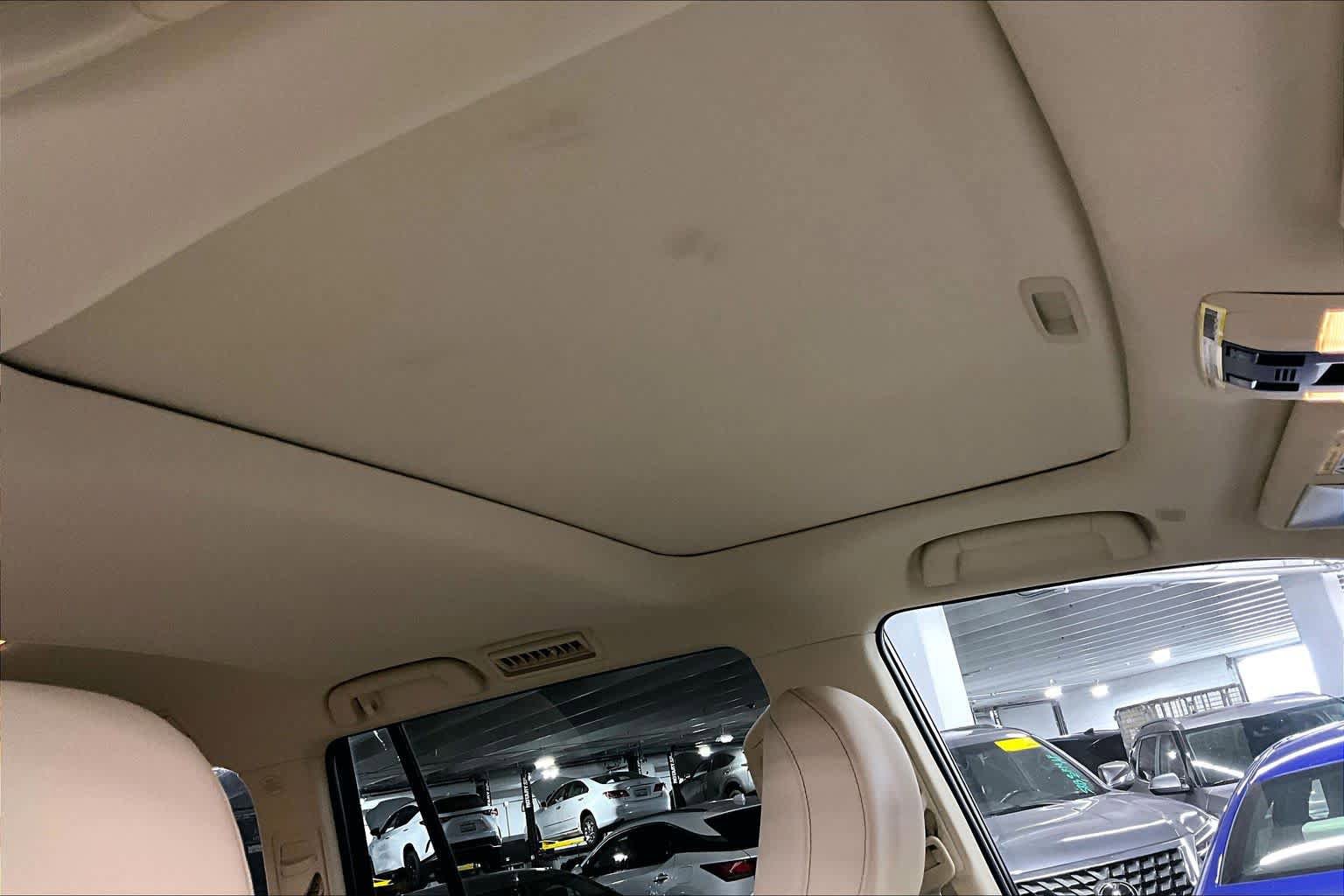 Used 2023 Lexus GX 460 Premium w/ Accessory Package image 14