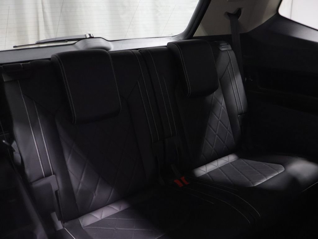 Used 2025 Volkswagen Atlas SEL Premium R-Line image 21