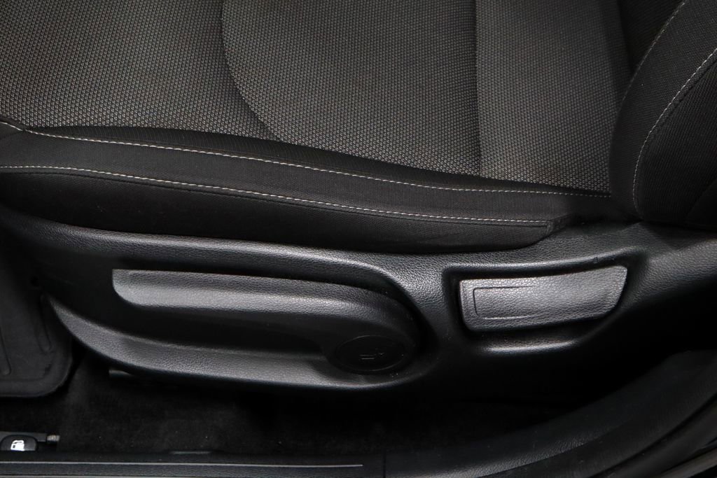 Used 2023 Kia Forte LXS FWD image 23