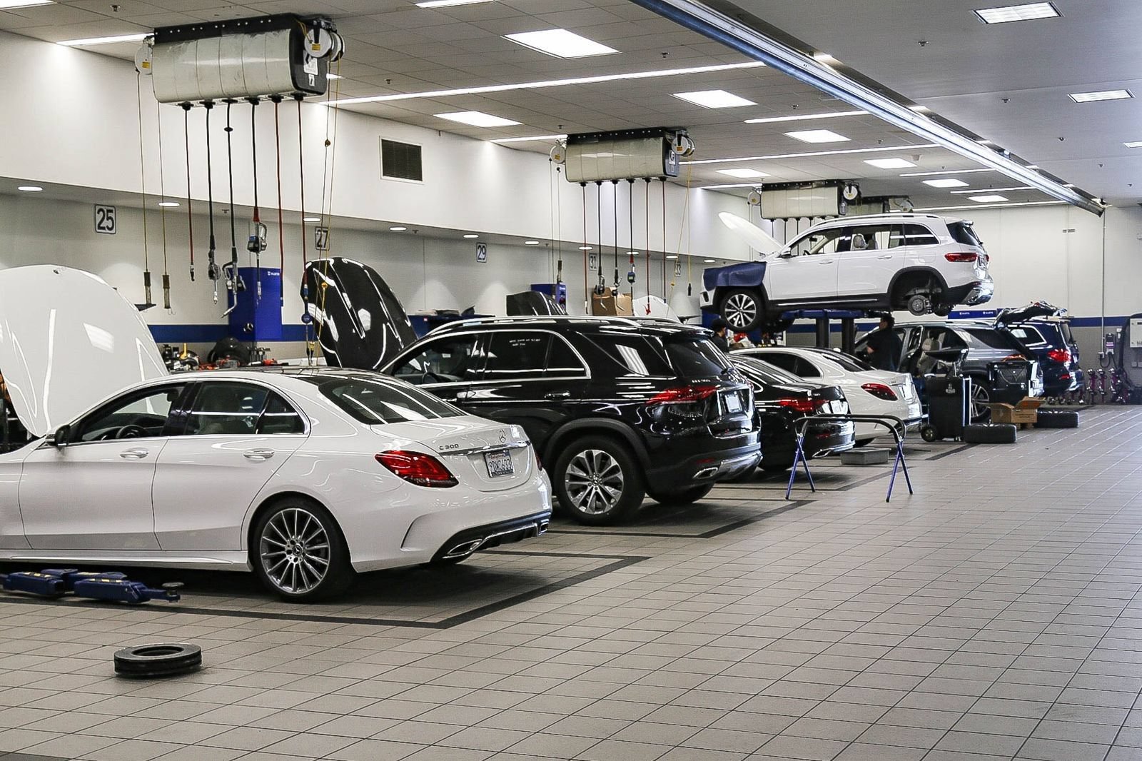 New 2026 Mercedes-Benz GLC 350e 4MATIC image 38