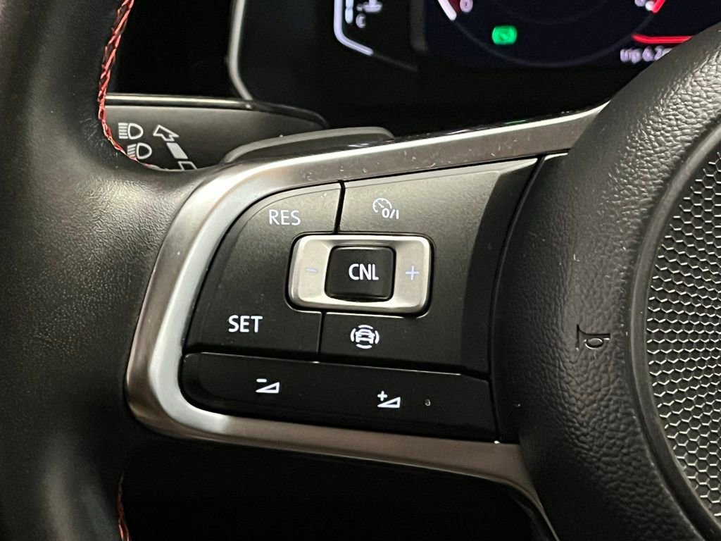 Used 2020 Volkswagen Jetta GLI Autobahn image 25