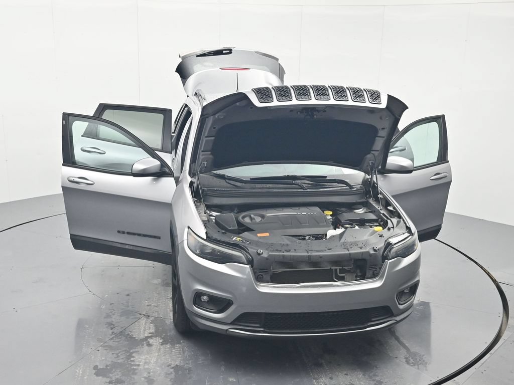 Used 2019 Jeep Cherokee Latitude Plus AWD/4WD image 43