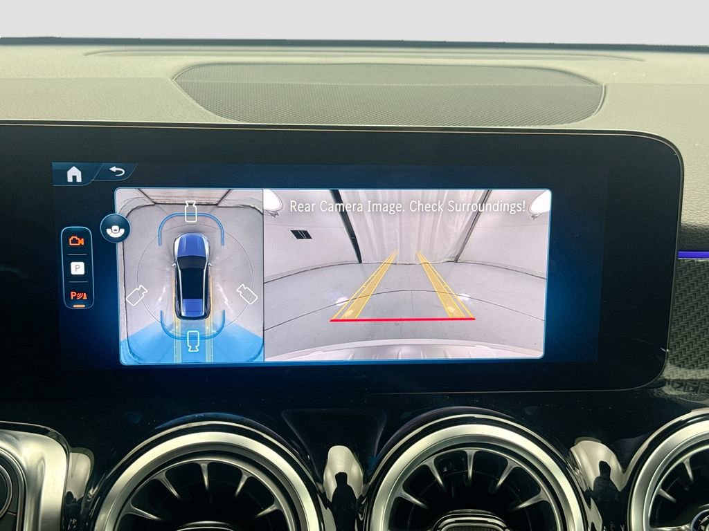 New 2026 Mercedes-Benz GLB 35 AMG 4MATIC image 14