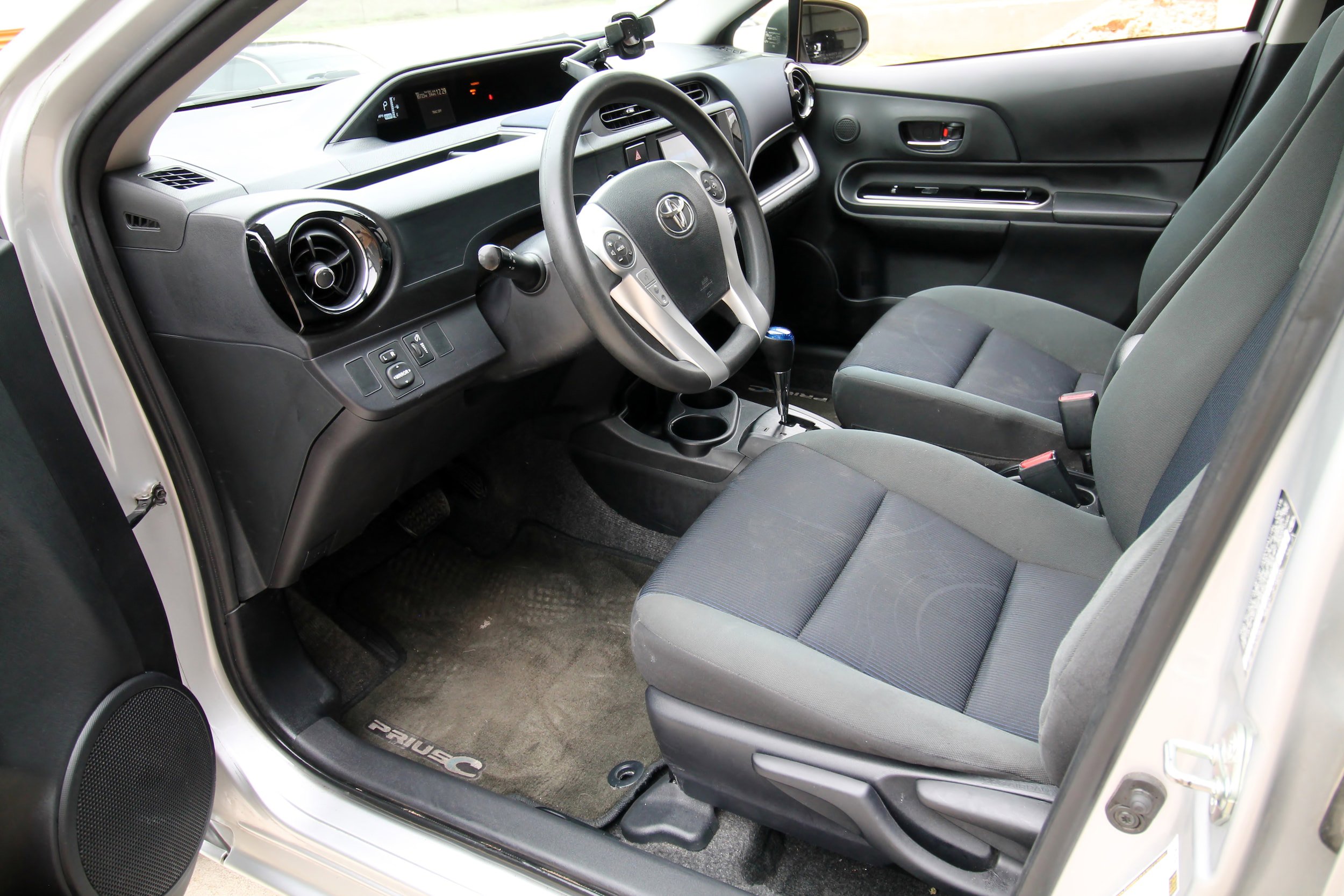 Used 2015 Toyota Prius C Three FWD image 18