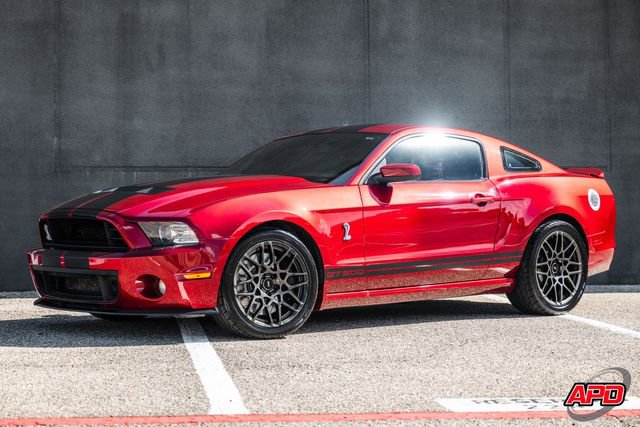 Used 2014 Ford Mustang Shelby GT500 w/ Equipment Group 821A RWD image 33