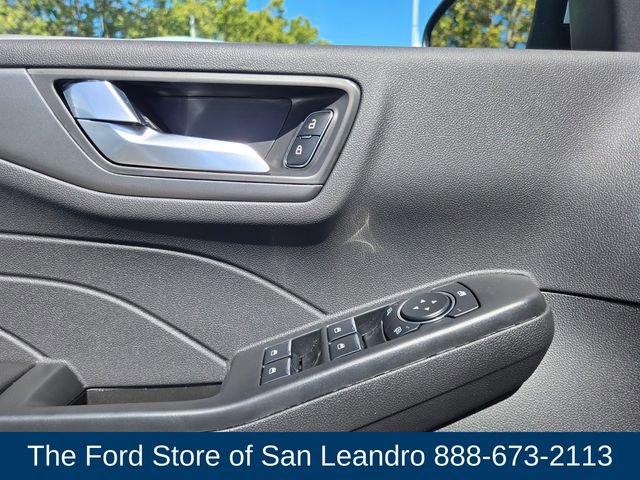 New 2025 Ford Escape SE image 22