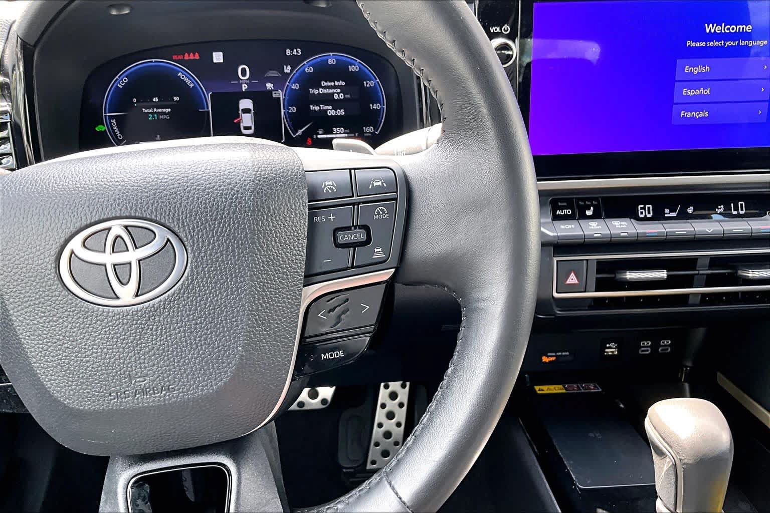 Used 2025 Toyota Camry XSE AWD/4WD image 25