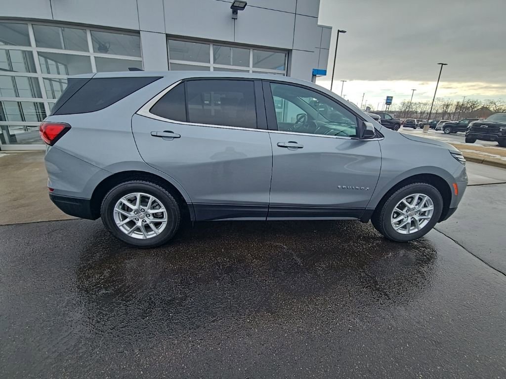 Certified 2024 Chevrolet Equinox LT w/ LPO, Floor Liner Package image 8