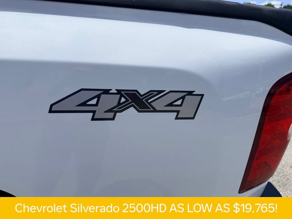 Used 2007 Chevrolet Silverado 2500 W/T w/ LS Package AWD/4WD image 7