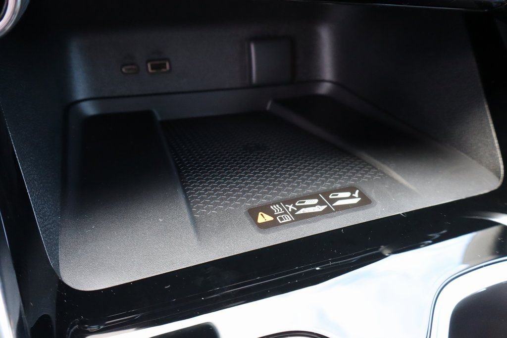 New 2026 Chevrolet Traverse LT w/ Driver Confidence Package image 16