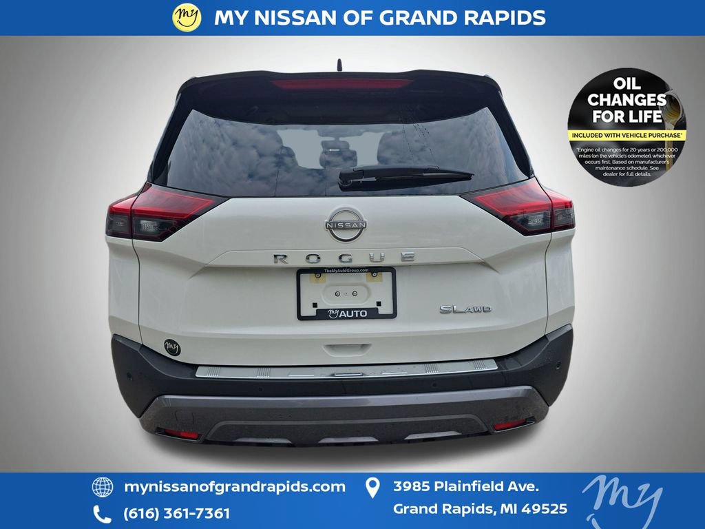 Used 2023 Nissan Rogue SL AWD/4WD image 7
