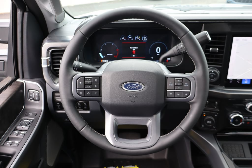 New 2026 Ford F250 Lariat w/ Black Appearance Package AWD/4WD image 37