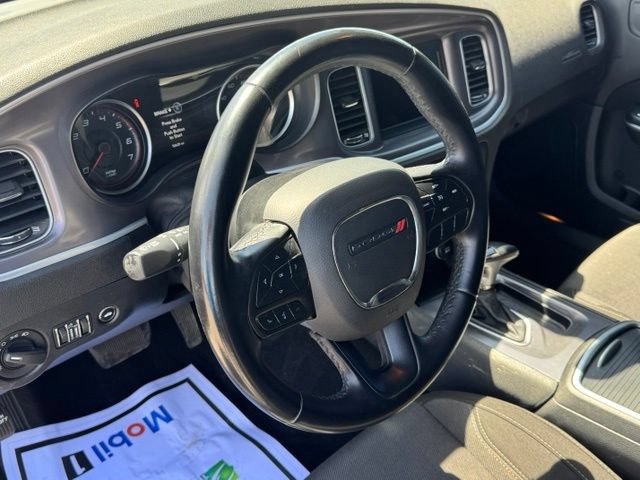 Used 2022 Dodge Charger SXT RWD image 12