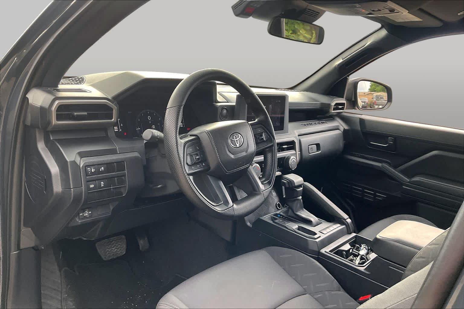 Used 2024 Toyota Tacoma SR RWD image 17