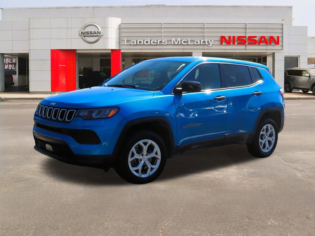 Used 2024 Jeep Compass Sport image 7