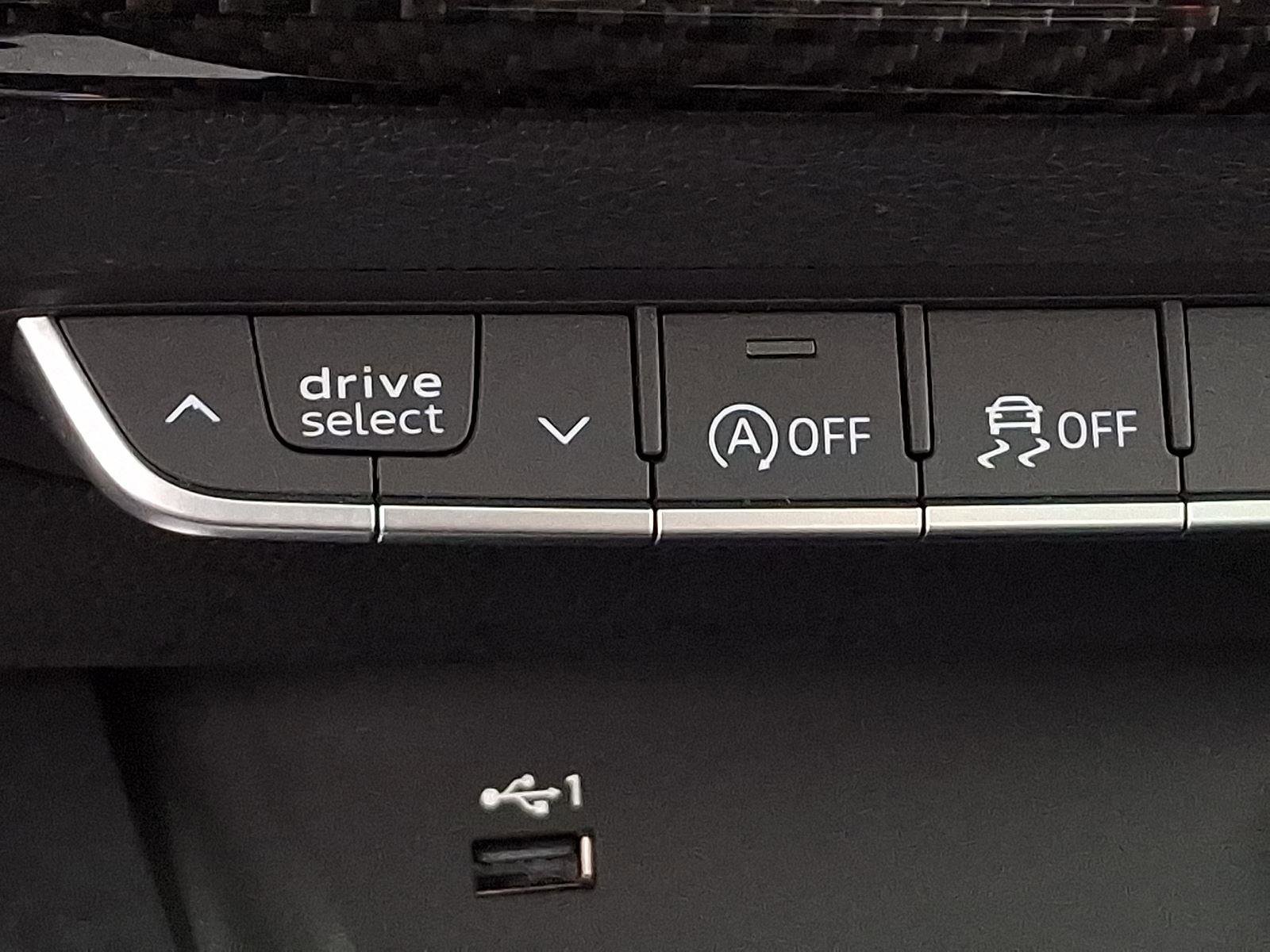 Used 2023 Audi S4 Premium Plus w/ Premium Plus Package image 27