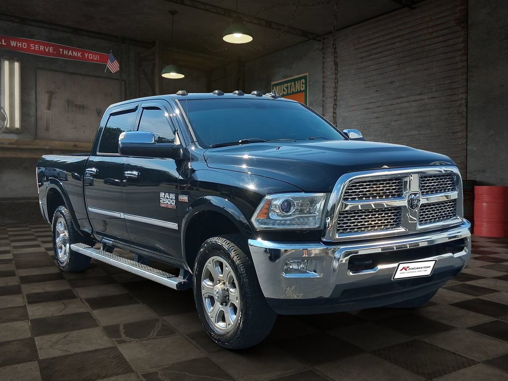 Used 2014 RAM 2500 Laramie AWD/4WD image 2
