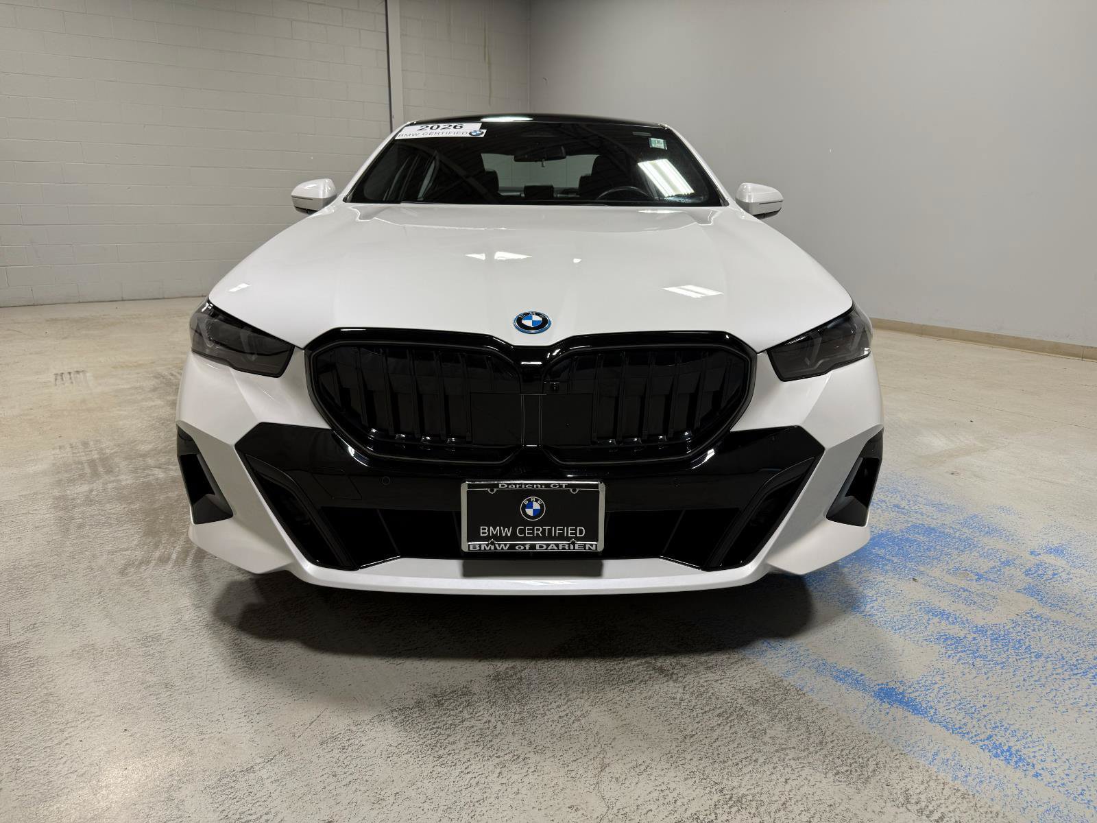 Certified 2026 BMW 550e xDrive w/ Premium Package AWD/4WD image 11