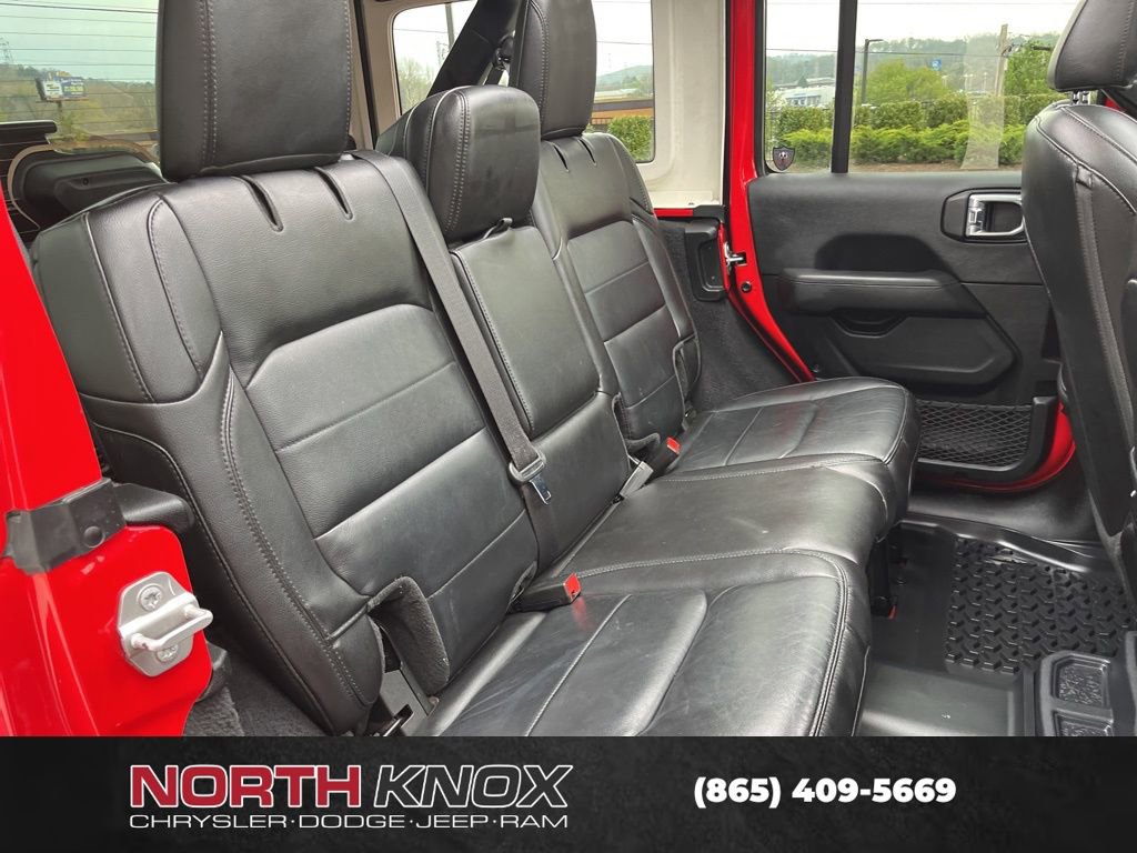 Used 2021 Jeep Wrangler Unlimited Sahara AWD/4WD image 25
