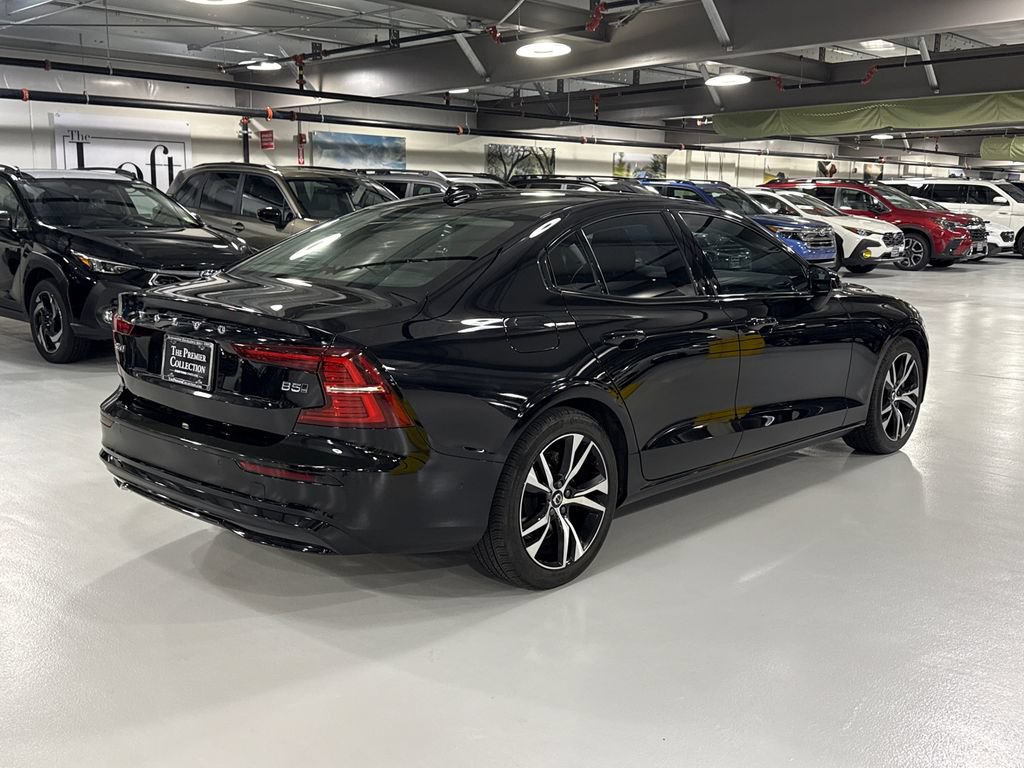 Used 2024 Volvo S60 B5 Plus AWD/4WD image 2