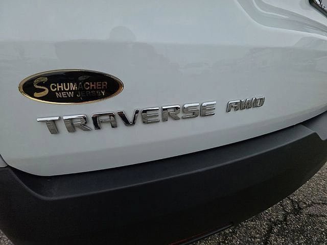 Used 2023 Chevrolet Traverse LT AWD/4WD image 46