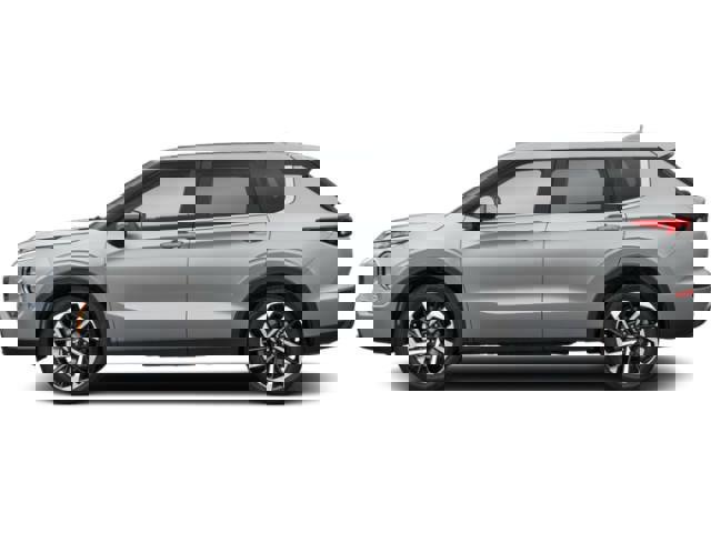 Used 2024 Mitsubishi Outlander ES image 3