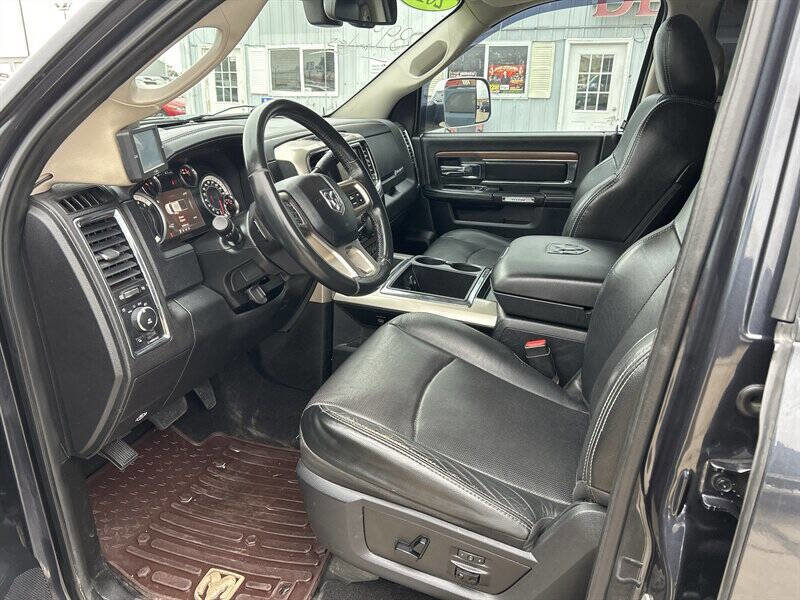 Used 2013 RAM 3500 Laramie w/ Convenience Group image 12
