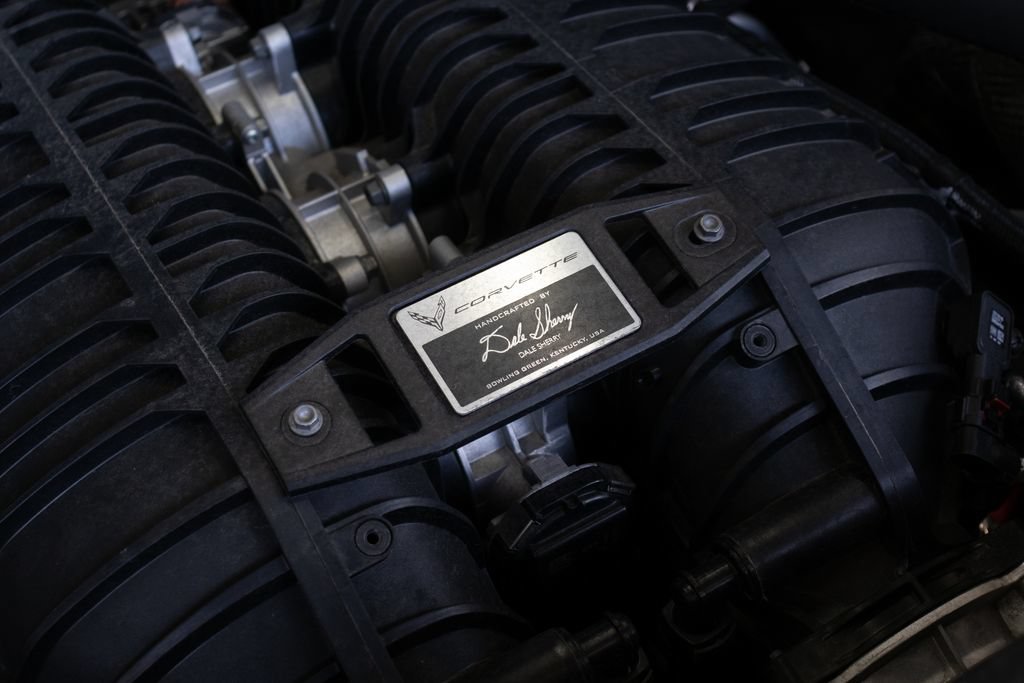 Used 2024 Chevrolet Corvette Z06 RWD image 34