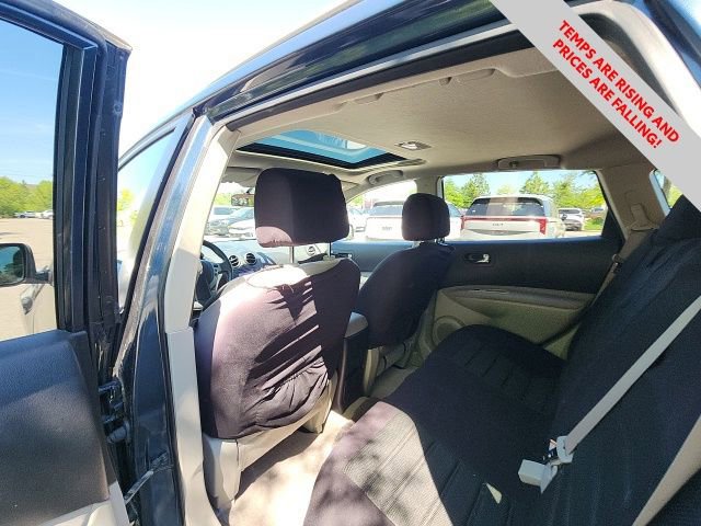 Used 2013 Nissan Rogue SV w/ Premium Pkg image 20