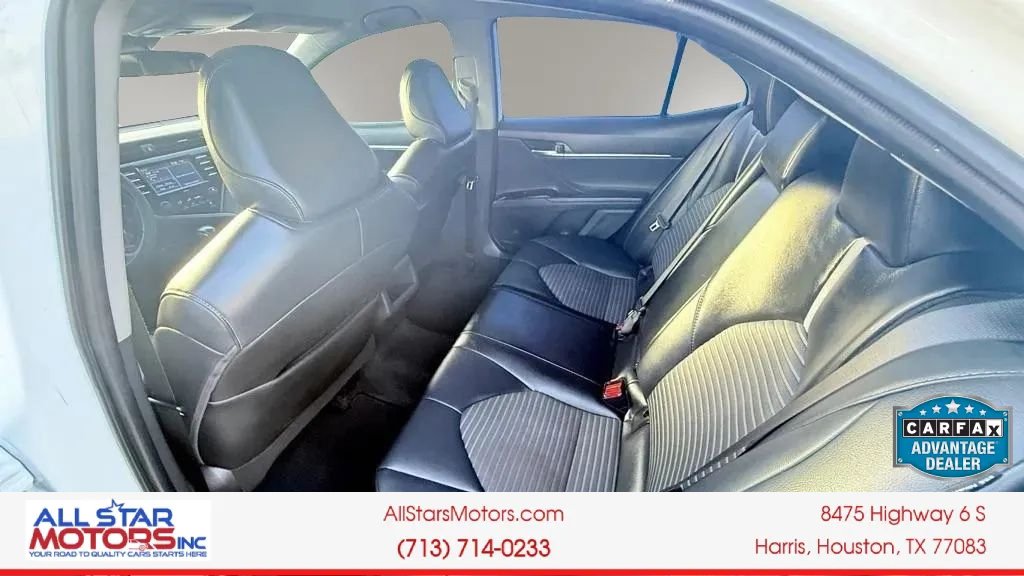 Used 2020 Toyota Camry SE w/ Carpet Mat Package FWD image 17