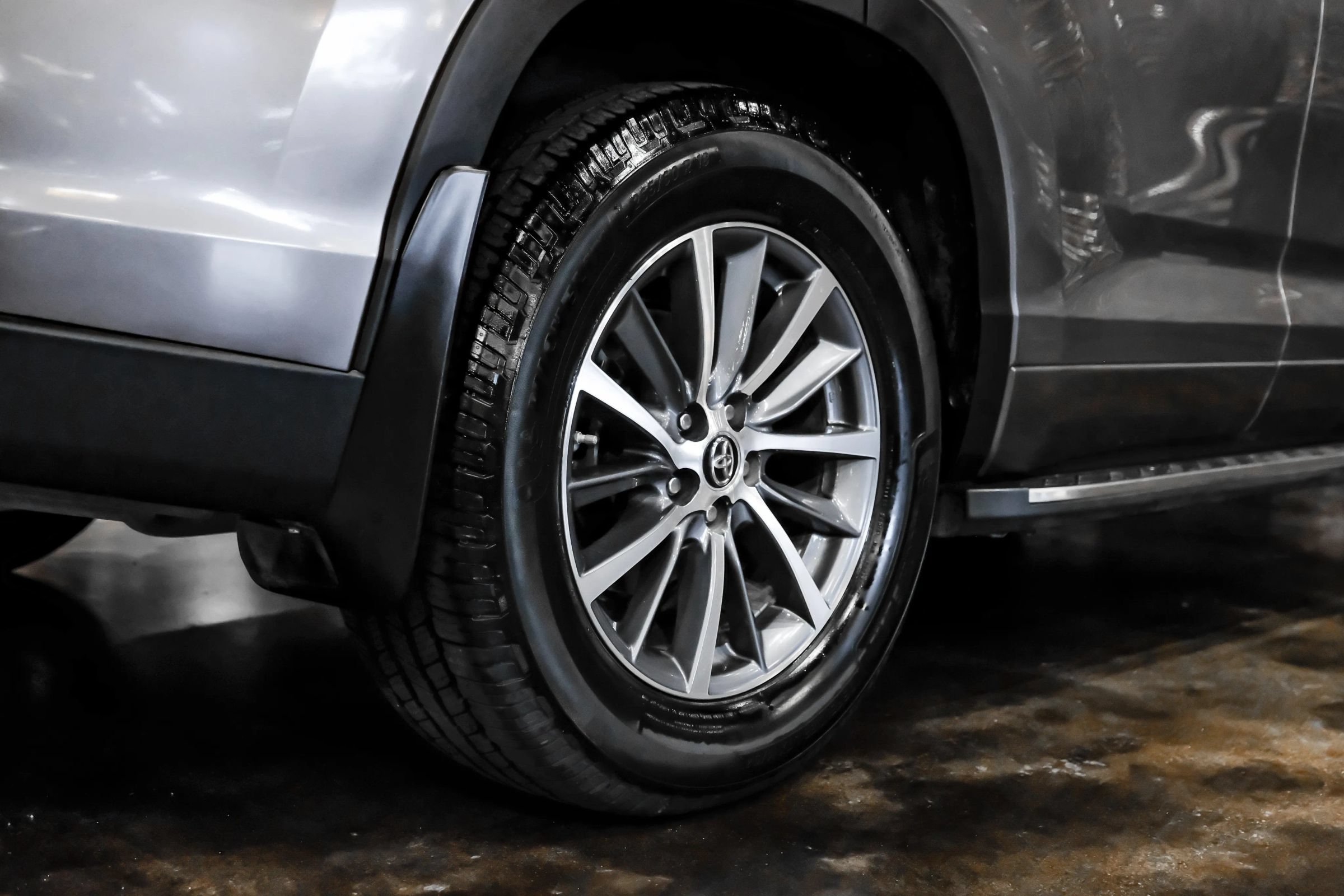 Used 2018 Toyota Highlander XLE FWD image 59