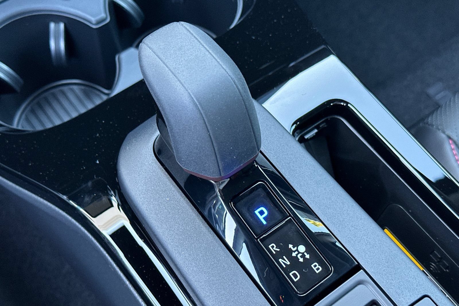 New 2026 Toyota Prius Plug-In Hybrid FWD image 24