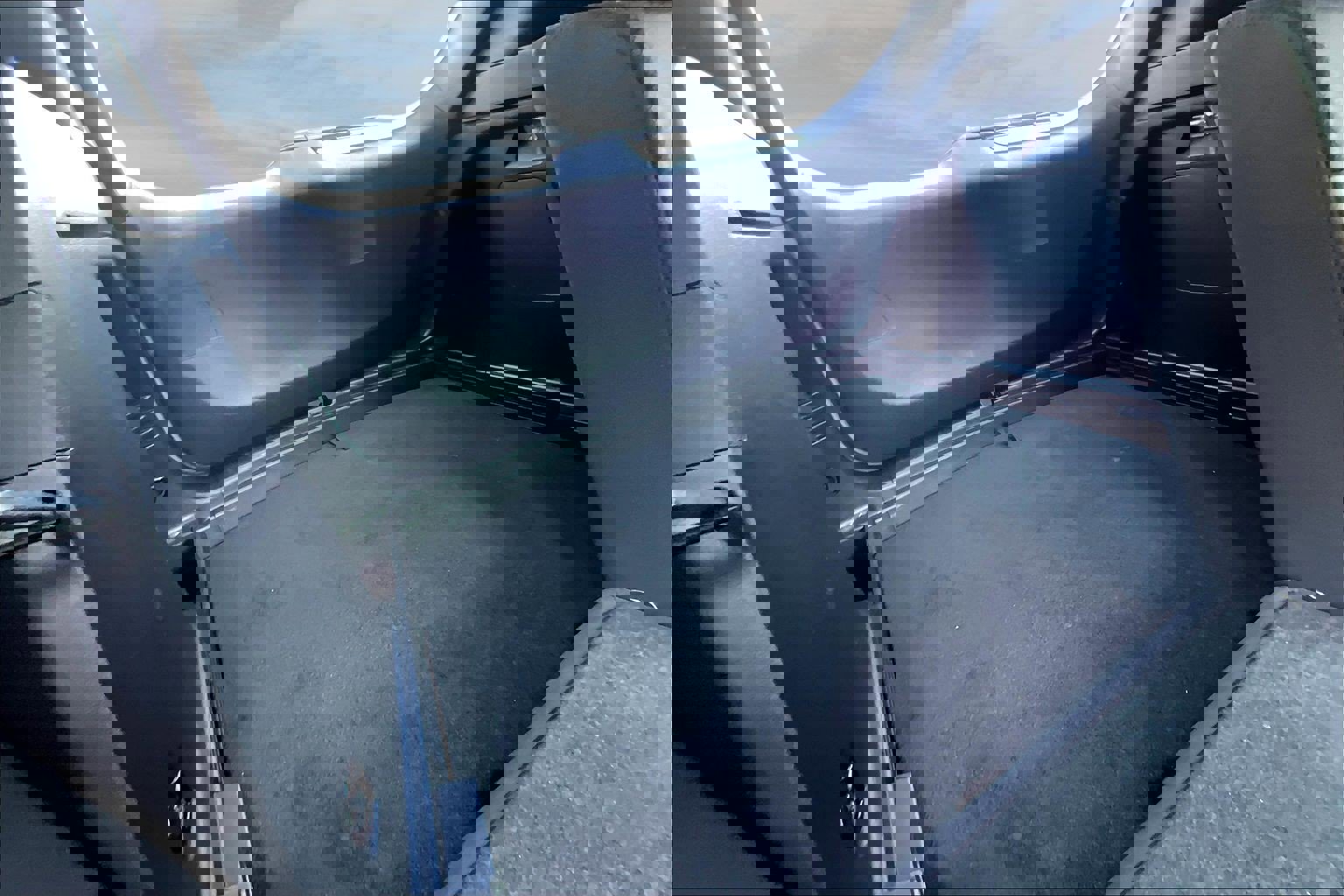 Used 2023 Chevrolet TrailBlazer RS w/ Convenience Package image 17